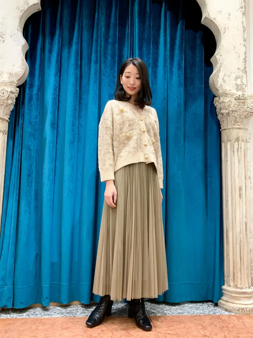 GRACE CONTINENTAL The Banquet eri コーディネート画像