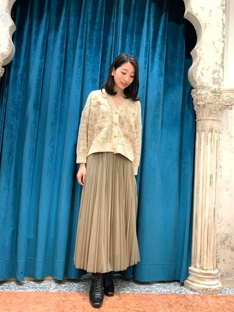 GRACE CONTINENTAL The Banquet eri コーディネート画像