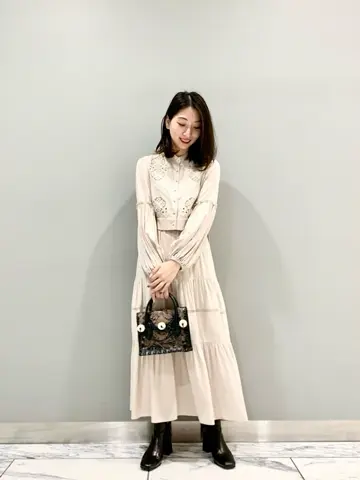 GRACE CONTINENTAL The Banquet eri コーディネート画像