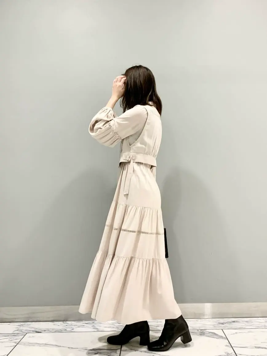 GRACE CONTINENTAL The Banquet eri コーディネート画像