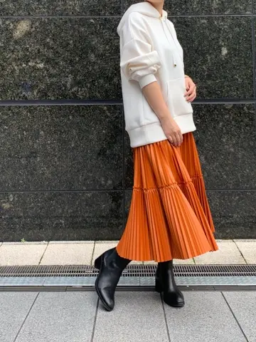 GRACE CONTINENTAL The Banquet 日笠　雅 コーディネート画像