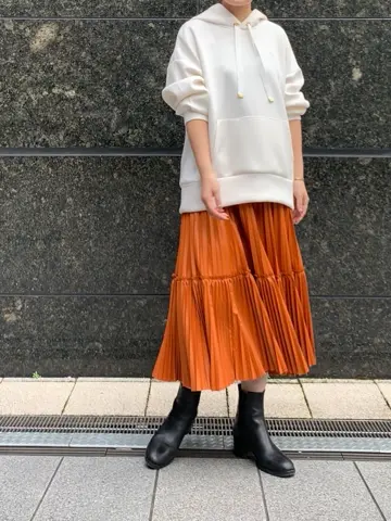 GRACE CONTINENTAL The Banquet 日笠　雅 コーディネート画像