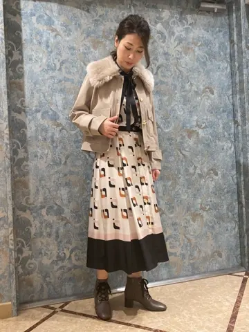 GRACE CONTINENTAL The Banquet 泉　智子 コーディネート画像