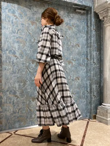 GRACE CONTINENTAL The Banquet 泉　智子 コーディネート画像