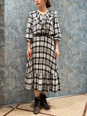 GRACE CONTINENTAL The Banquet 泉　智子 コーディネート画像