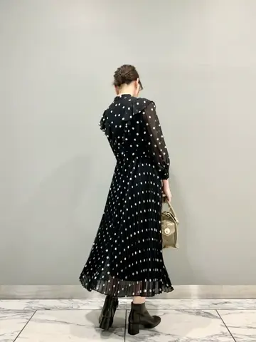 GRACE CONTINENTAL The Banquet eri コーディネート画像