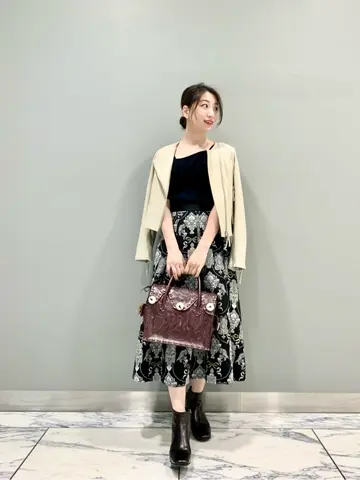 GRACE CONTINENTAL The Banquet eri コーディネート画像