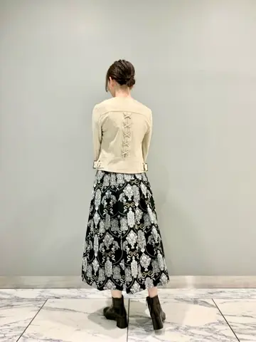 GRACE CONTINENTAL The Banquet eri コーディネート画像