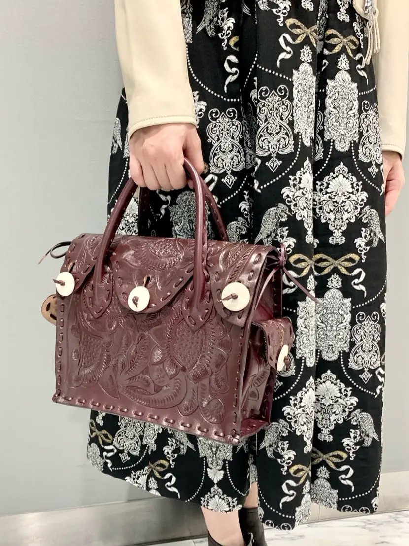 GRACE CONTINENTAL The Banquet eri コーディネート画像