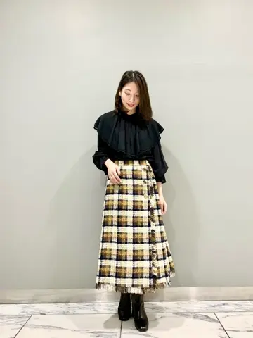 GRACE CONTINENTAL The Banquet eri コーディネート画像