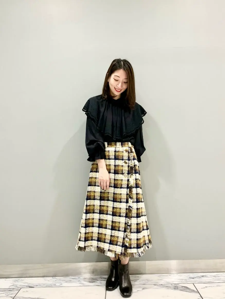 GRACE CONTINENTAL The Banquet eri コーディネート画像