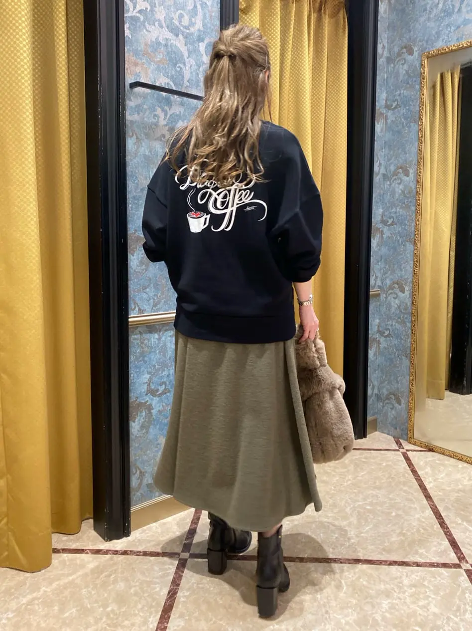 GRACE CONTINENTAL The Banquet 泉　智子 コーディネート画像