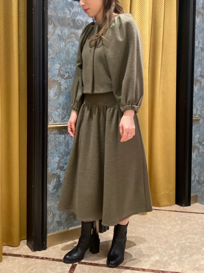 GRACE CONTINENTAL The Banquet 泉　智子 コーディネート画像