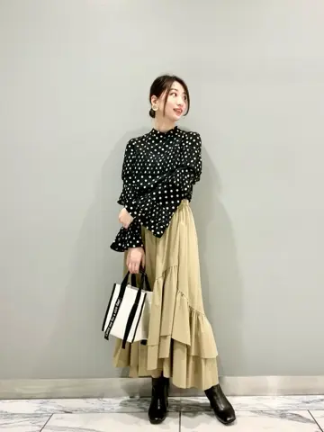 GRACE CONTINENTAL The Banquet eri コーディネート画像