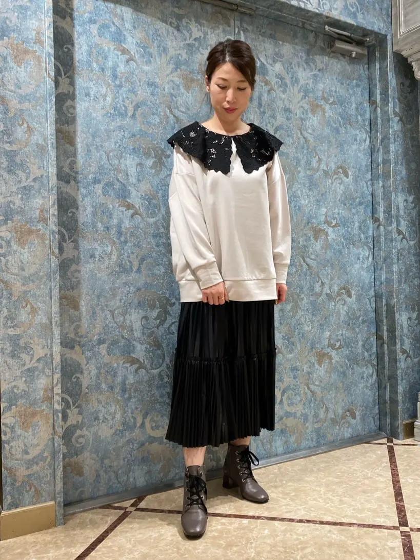 GRACE CONTINENTAL The Banquet 泉　智子 コーディネート画像