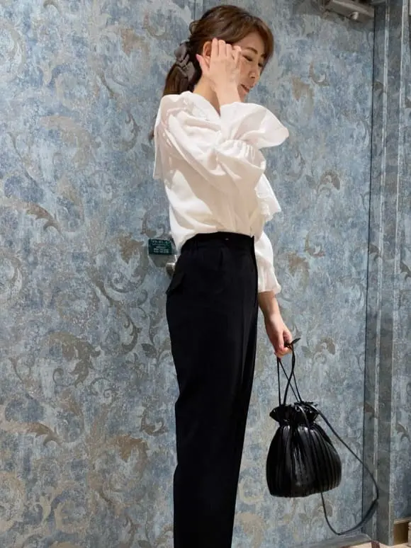 GRACE CONTINENTAL The Banquet Aya. コーディネート画像