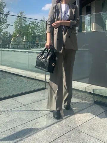 GRACE CONTINENTAL The Banquet 日笠　雅 コーディネート画像