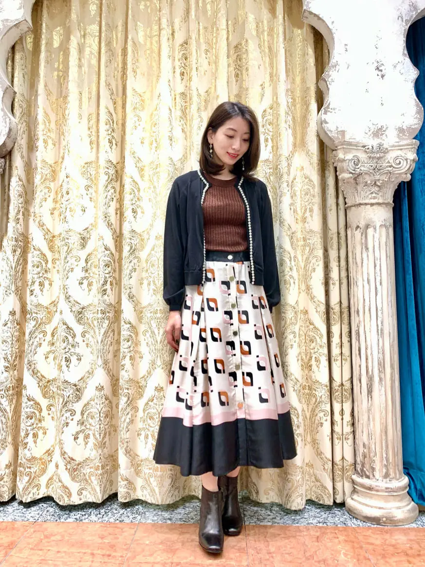 GRACE CONTINENTAL The Banquet eri コーディネート画像