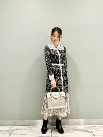 GRACE CONTINENTAL The Banquet eri コーディネート画像