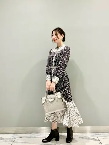 GRACE CONTINENTAL The Banquet eri コーディネート画像