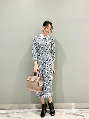 GRACE CONTINENTAL The Banquet eri コーディネート画像