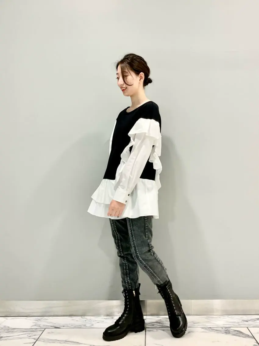 GRACE CONTINENTAL The Banquet eri コーディネート画像