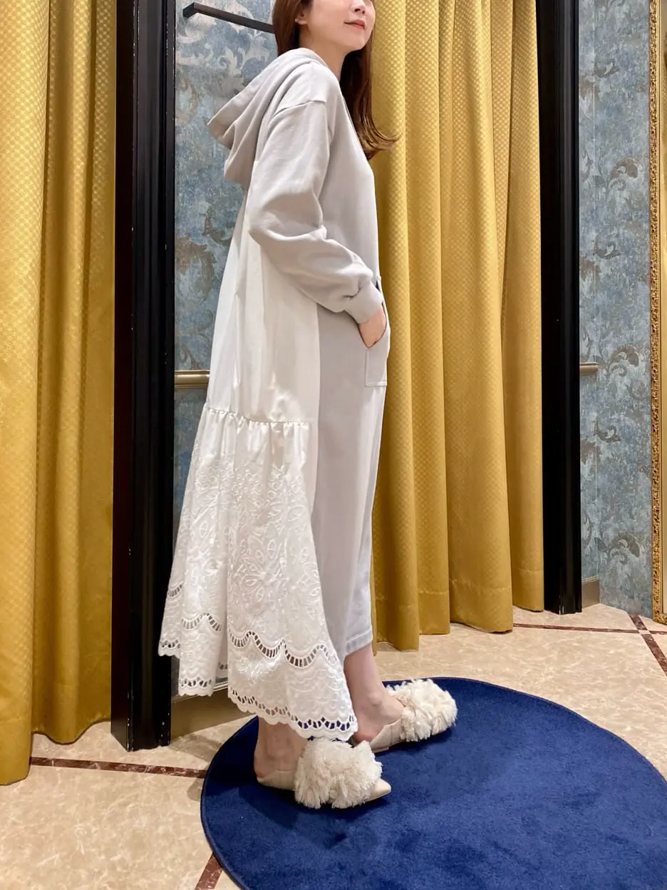 GRACE CONTINENTAL The Banquet Aya. コーディネート画像