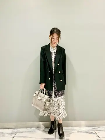 GRACE CONTINENTAL The Banquet eri コーディネート画像