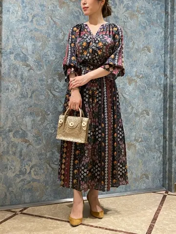 GRACE CONTINENTAL The Banquet 泉　智子 コーディネート画像