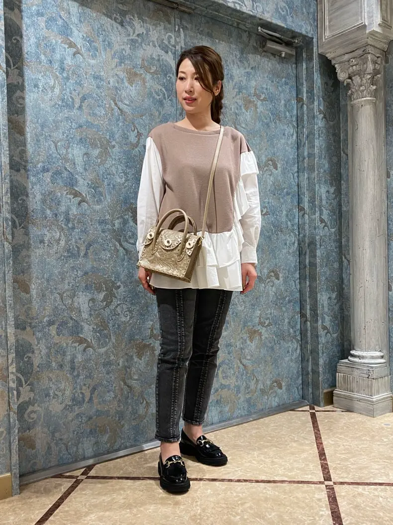 GRACE CONTINENTAL The Banquet 泉　智子 コーディネート画像