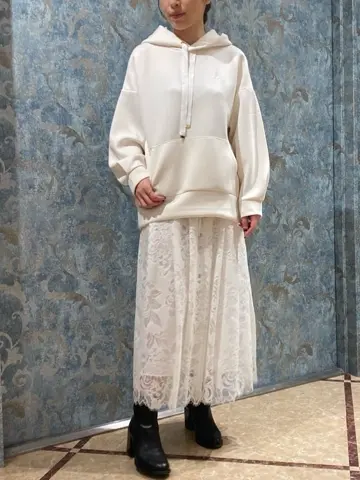 GRACE CONTINENTAL The Banquet 泉　智子 コーディネート画像