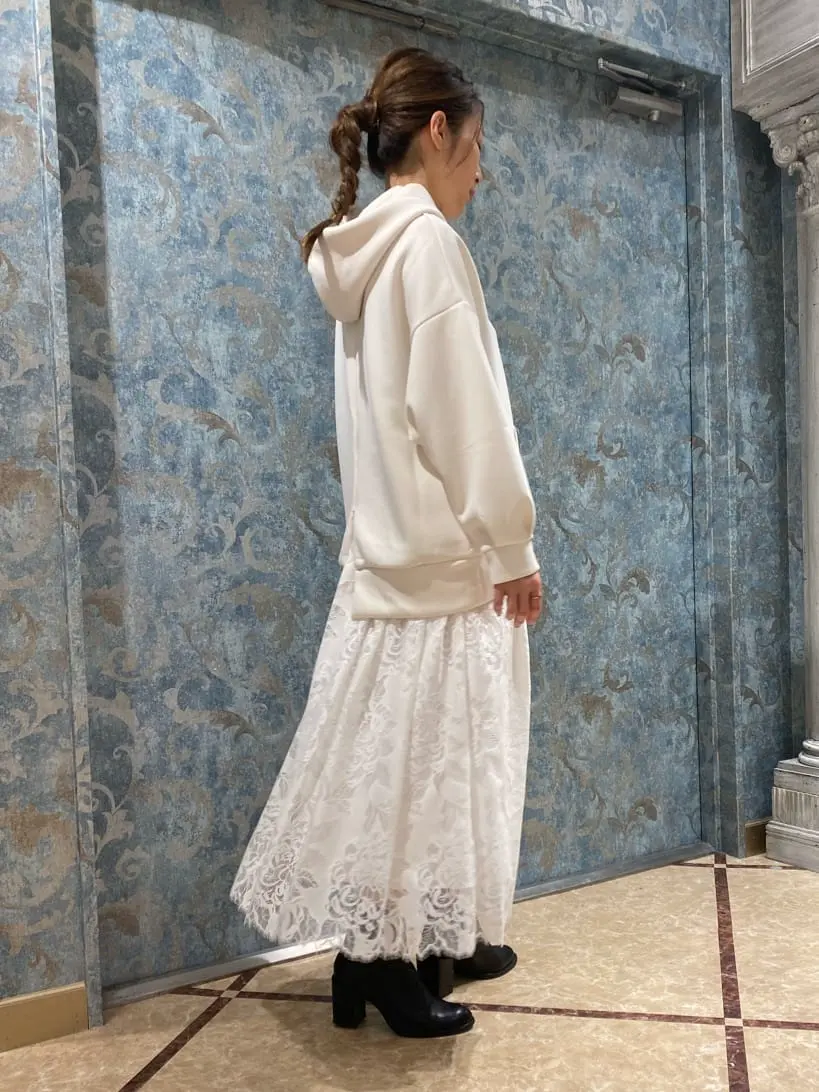 GRACE CONTINENTAL The Banquet 泉　智子 コーディネート画像