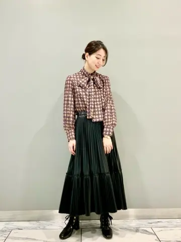 GRACE CONTINENTAL The Banquet eri コーディネート画像