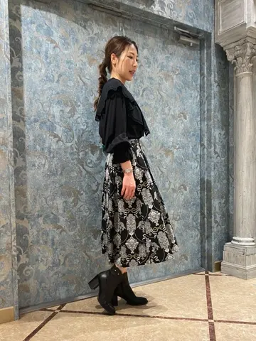 GRACE CONTINENTAL The Banquet 泉　智子 コーディネート画像