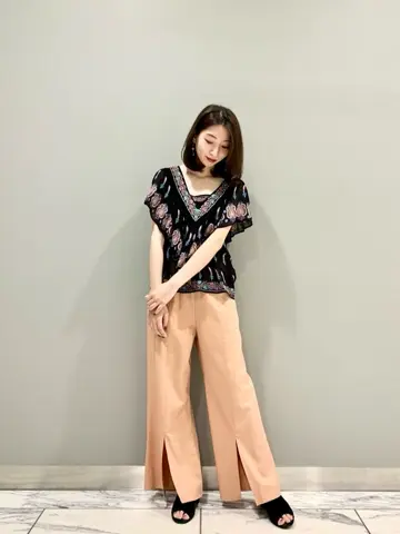 GRACE CONTINENTAL The Banquet eri コーディネート画像