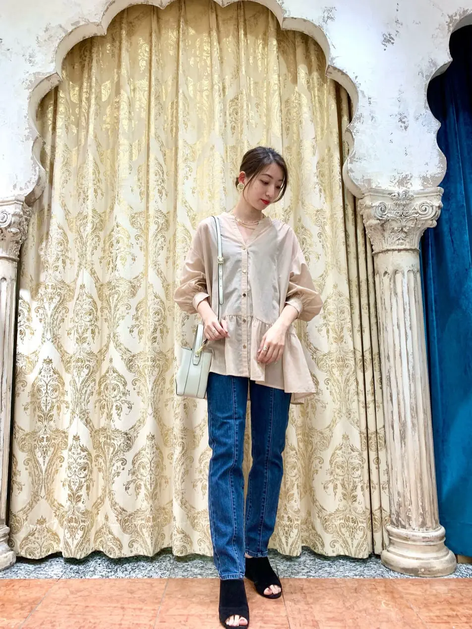 GRACE CONTINENTAL The Banquet eri コーディネート画像