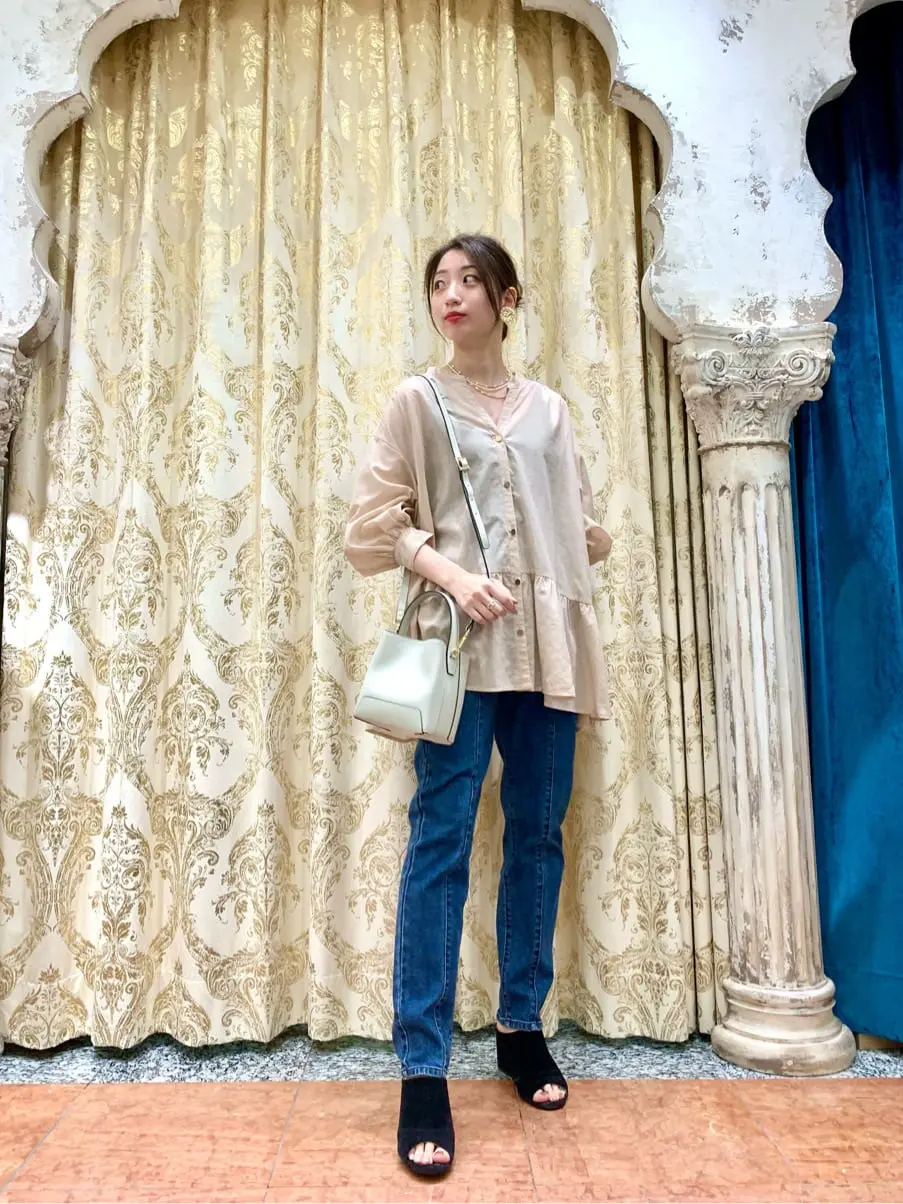 GRACE CONTINENTAL The Banquet eri コーディネート画像