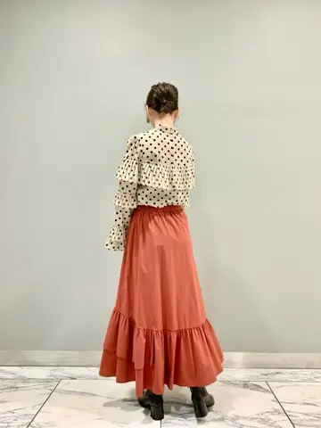 GRACE CONTINENTAL The Banquet eri コーディネート画像