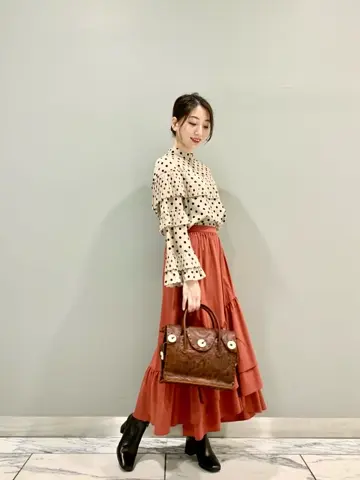 GRACE CONTINENTAL The Banquet eri コーディネート画像