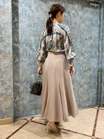 GRACE CONTINENTAL The Banquet Aya. コーディネート画像