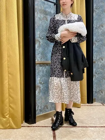 GRACE CONTINENTAL The Banquet Aya. コーディネート画像