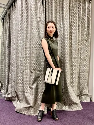 GRACE CONTINENTAL The Banquet eri コーディネート画像