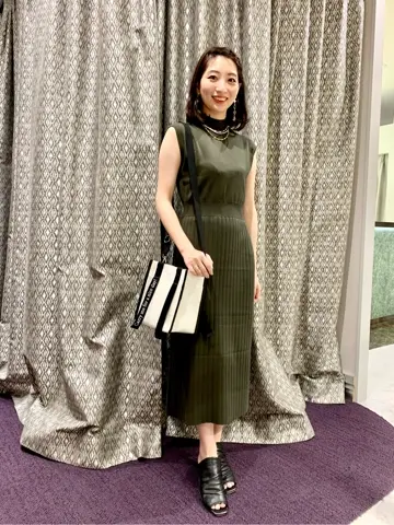 GRACE CONTINENTAL The Banquet eri コーディネート画像