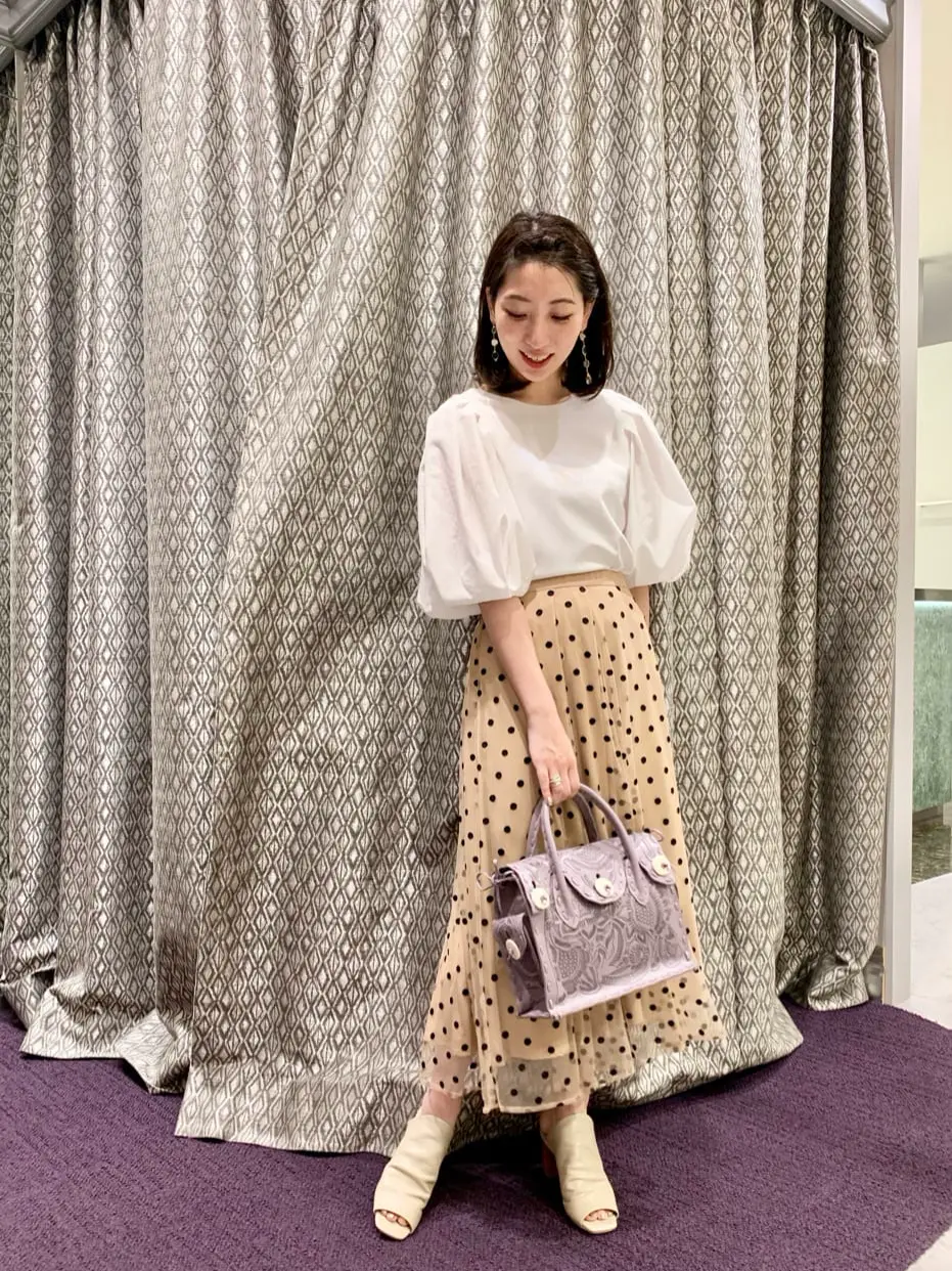 GRACE CONTINENTAL The Banquet eri コーディネート画像