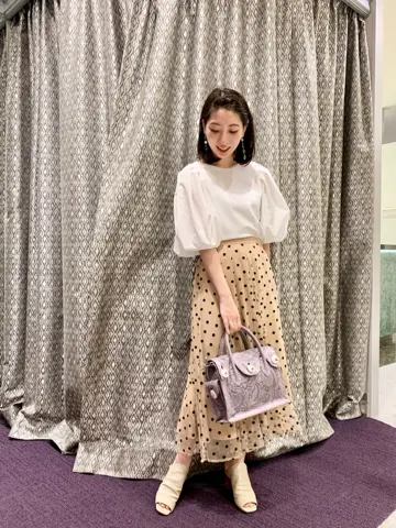 GRACE CONTINENTAL The Banquet eri コーディネート画像