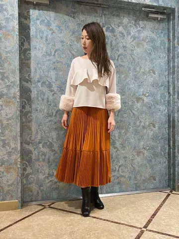 GRACE CONTINENTAL The Banquet 泉　智子 コーディネート画像