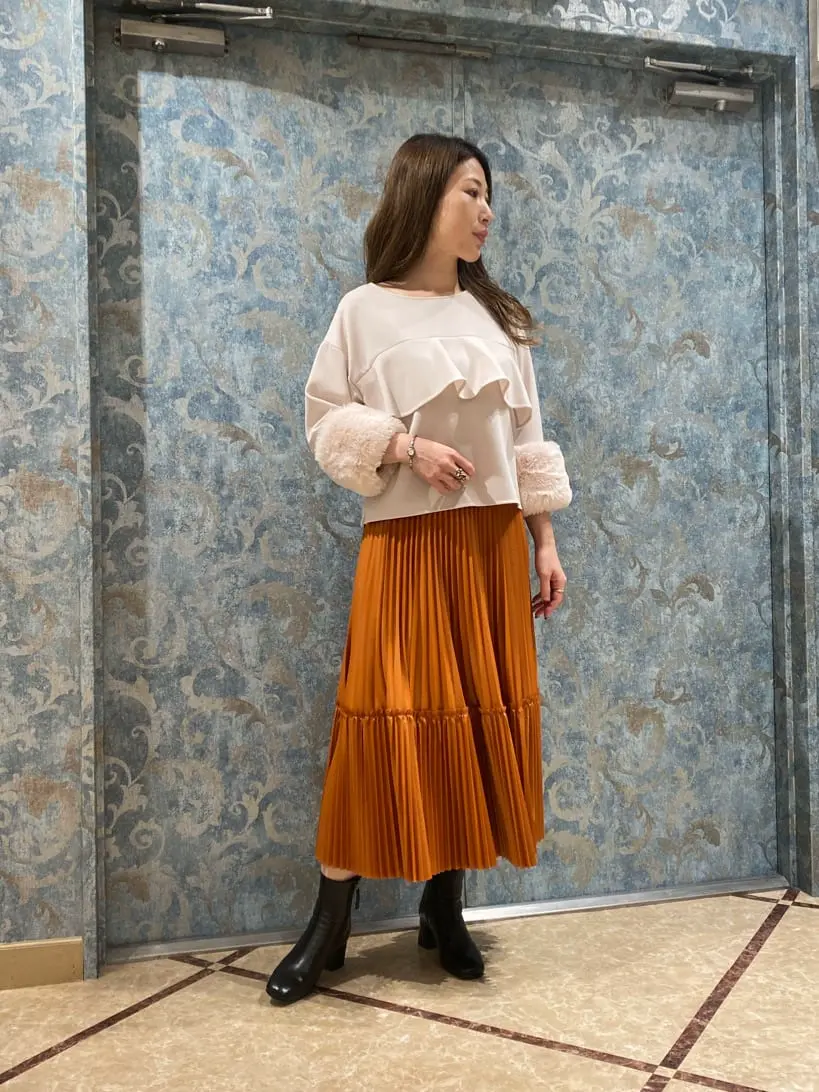 GRACE CONTINENTAL The Banquet 泉　智子 コーディネート画像