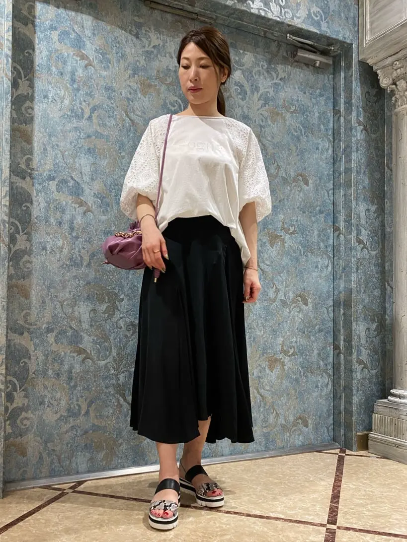 GRACE CONTINENTAL The Banquet 泉　智子 コーディネート画像