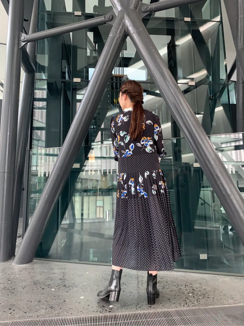 GRACE CONTINENTAL The Banquet 日笠　雅 コーディネート画像