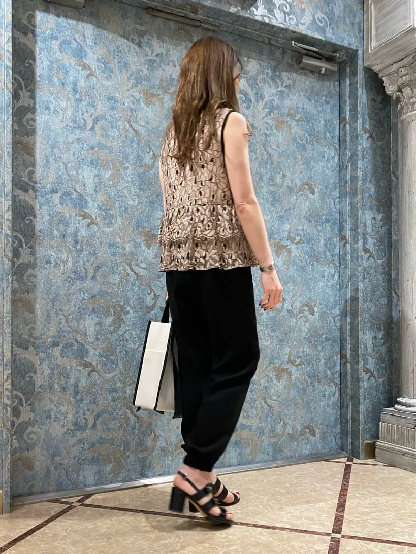 GRACE CONTINENTAL The Banquet 泉　智子 コーディネート画像